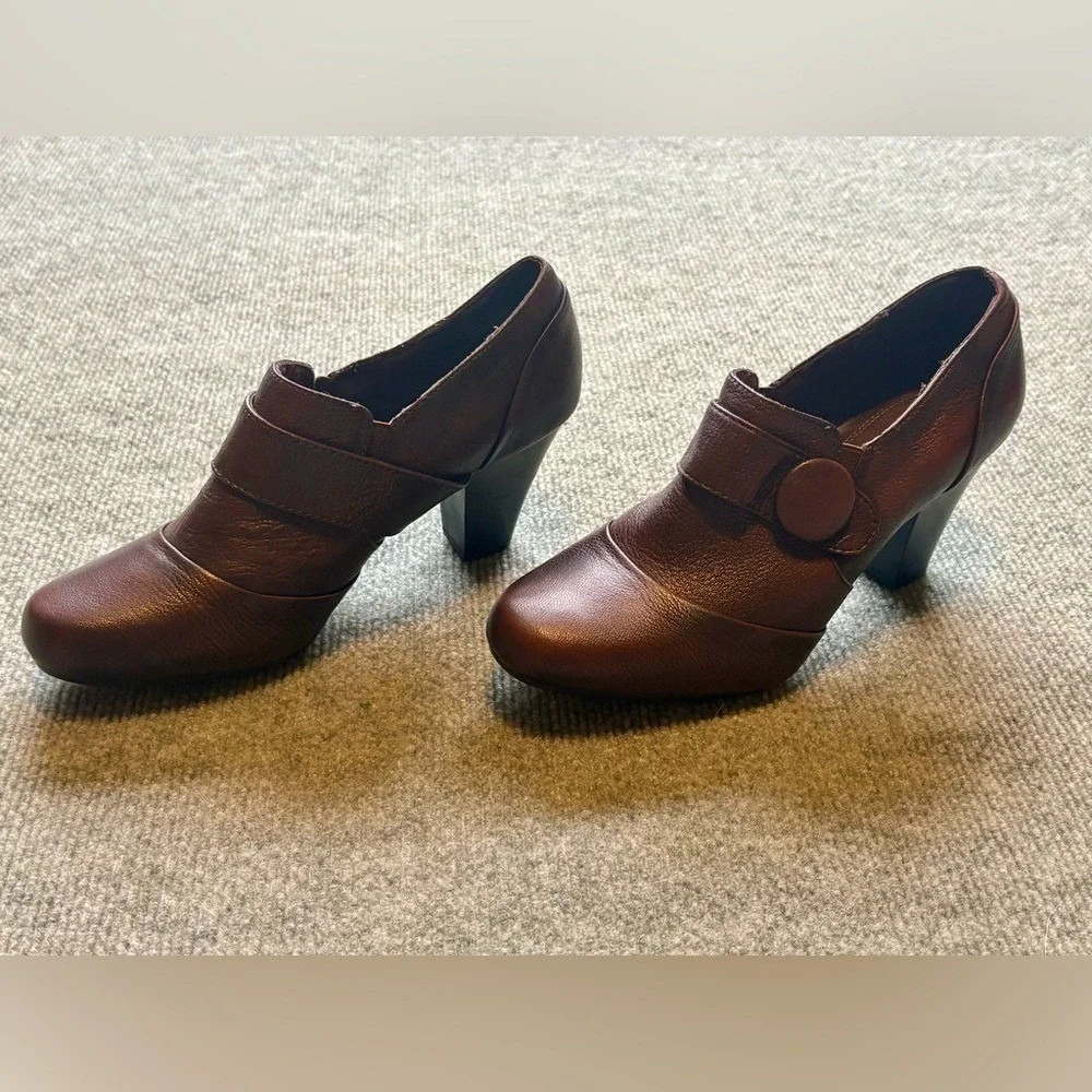 Clarks Brown Bendables Ruby Glam Ankle Booties